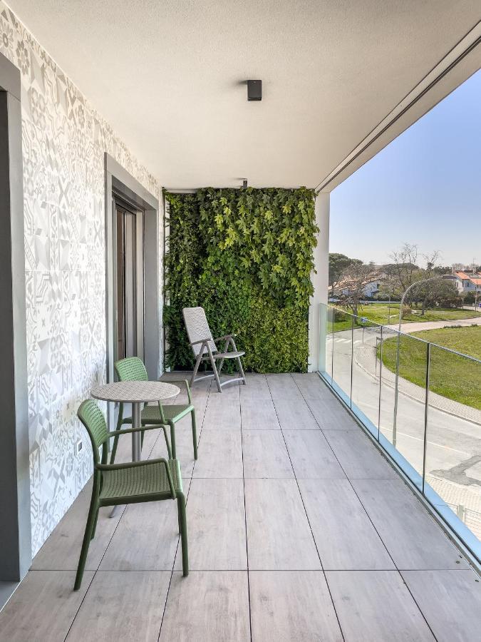 Sea Breeze Aparthotel Caorle Exteriör bild